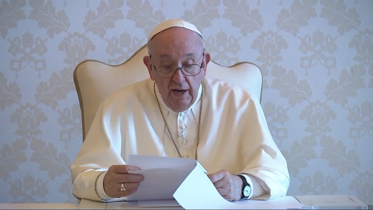 Saiba quais são as intenções de oração do Papa Francisco para 2022